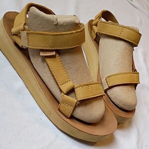 Teva Leather Upper Platform Sandal